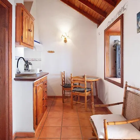 Casa La Podona- B *