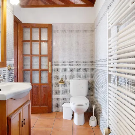Apartment Casa La Podona- B